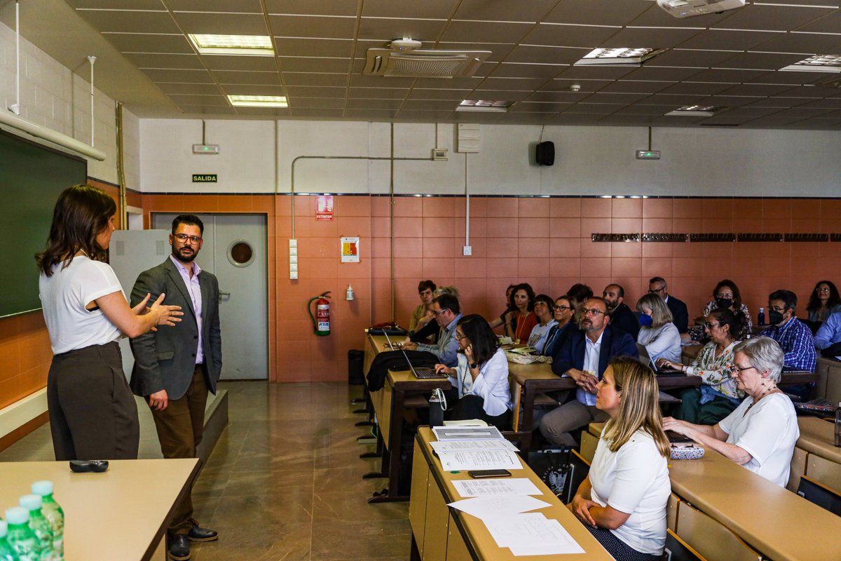 CanalUGR's tweet photo. Comienzan las XVIII Jornadas CRUE de Internacionalización y Cooperación (@CrueUniversidad) con la acreditación de asistentes y la celebración del Foro de Innovación en la Internacionalización en el que participa @ArqusAlliance 

ℹ️ https://t.co/OLv4vXr3GK https://t.co/Gj7nJcZnvK