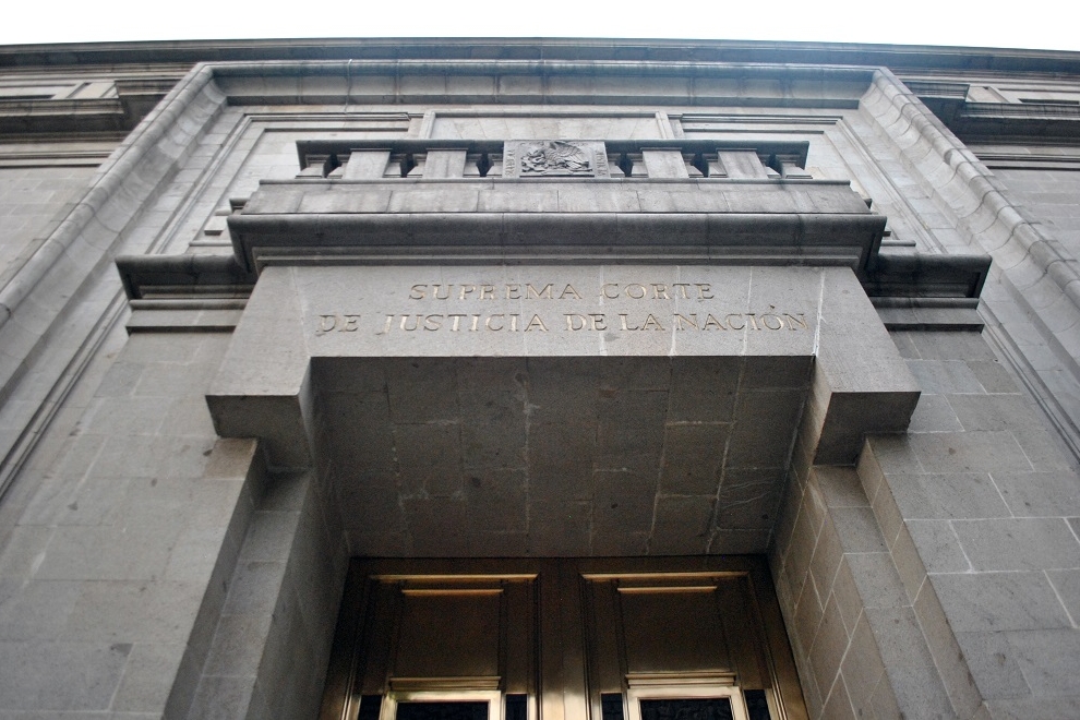 contribuyente_'s tweet photo. El SAT podrá acceder a información bancaria sin orden judicial: SCJN - https://t.co/ffR0Pm9PHP https://t.co/vSlaVXgsth