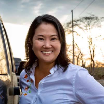 Sinpaltasp's tweet photo. •Si hubiese sido el panorama de qué la 2da vuelta era entre Rafael López Aliaga y Keiko Fujimori, por quién hubieras votado? 

RT 🔃 Rafaél López Aliaga
FAV ❤ Keiko Fujimori. https://t.co/bgLOKOgUjx