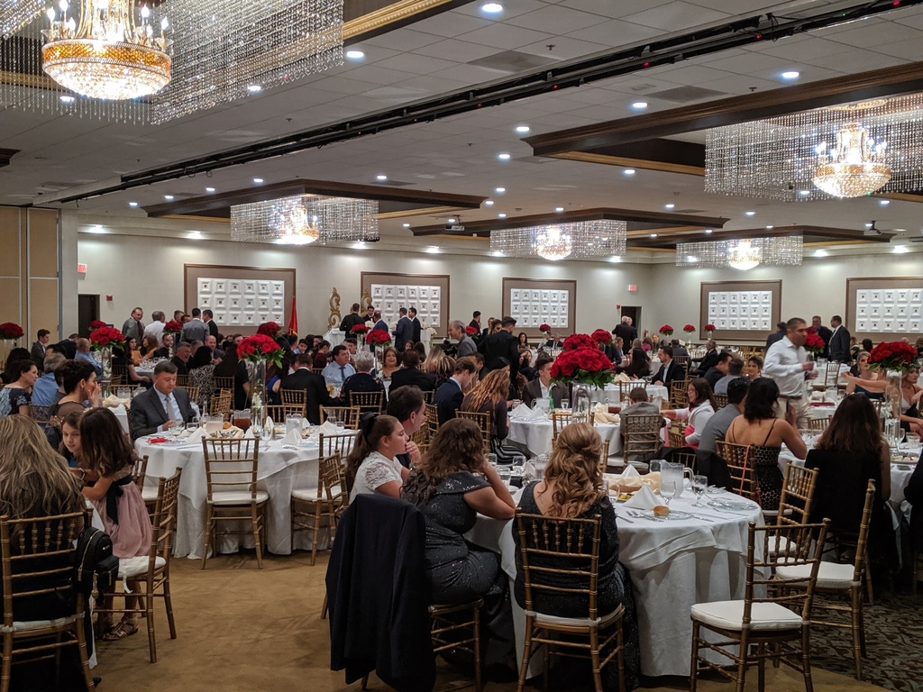 Pacific_Hills's tweet photo. Are you ready to save some money 💲 when planning your big day? If so, know that if you book your #wedding with us, we will create a custom package for you!

Contact ☎️ us today to discover the details: https://t.co/CMvSk9owrc

#realweddings #pacifichills #pacifichillsbanquet https://t.co/VpFiukcr3X