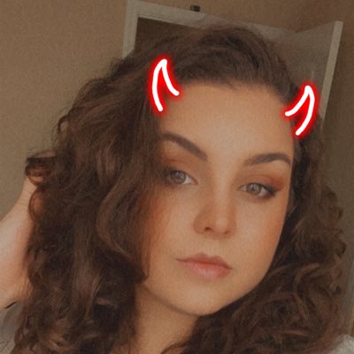 reyna_creates's tweet photo. #NewProfilePic https://t.co/iRaKx9Kb8o