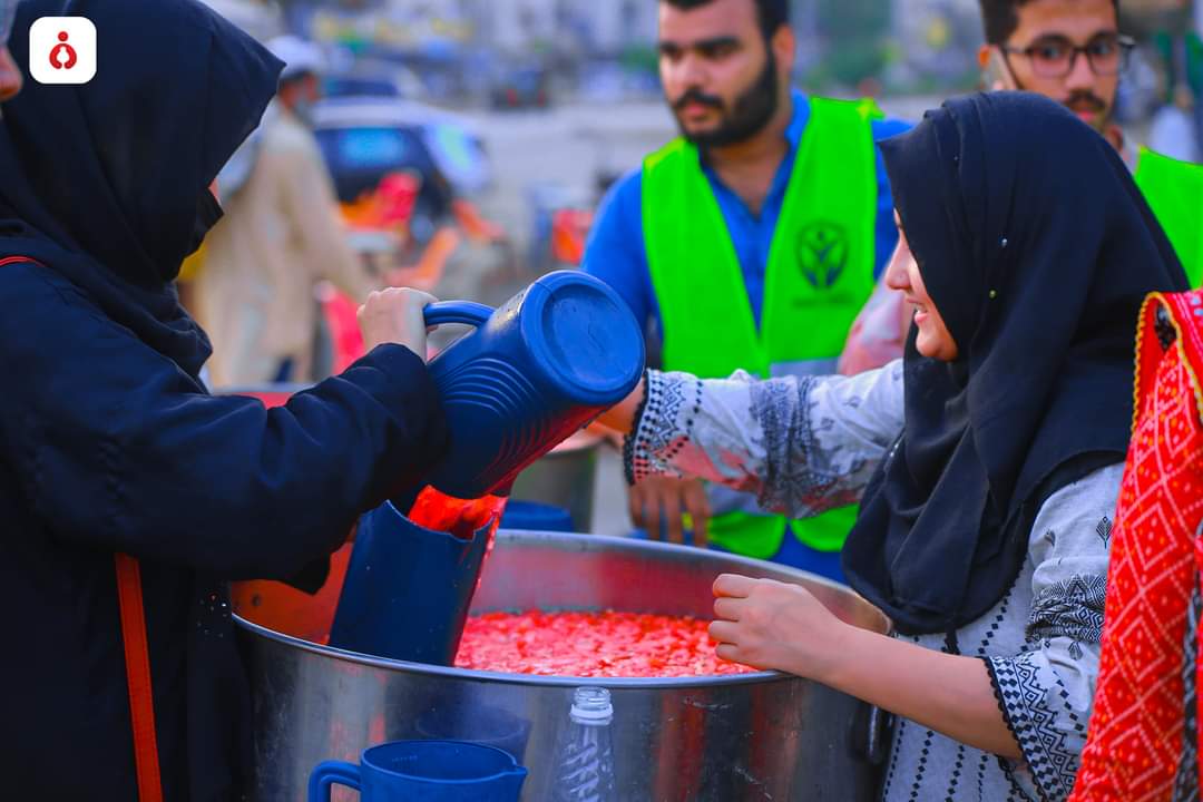 thecoreaidtca's tweet photo. Alhamdulillah Bahar-e-Naimat Grand Iftar Dastarkhwan
Jazak Allah donors, supporters and specially to our Volunteers.
#bahar_e_naimat #tca #thecoreaid https://t.co/LeESL0xRBt