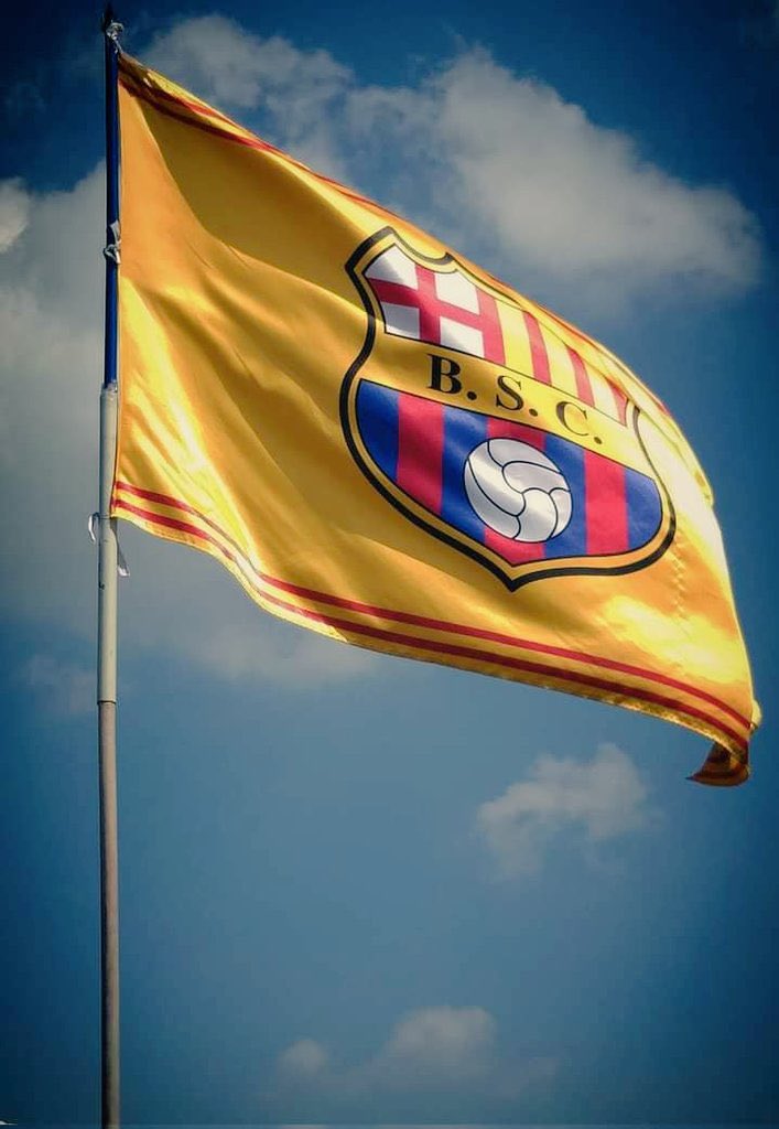 zurdamonsalve10's tweet photo. Que sea un gran día. Vamos @BarcelonaSC #ClasicoDelAstillero https://t.co/5AuJqNGbny