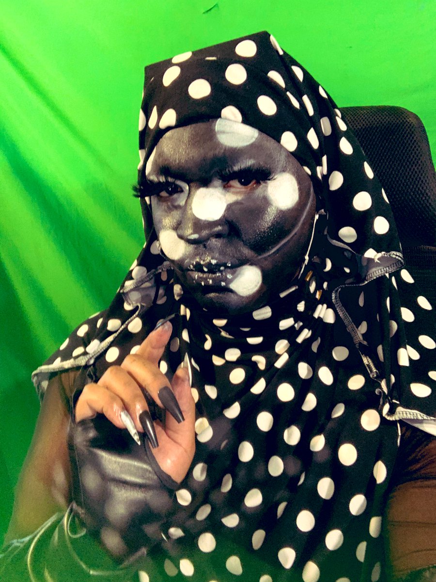 CYREELism's tweet photo. My favorite part of #AmericanHorrorStories was turning out looks inspired by different #AmericanHorrorStory seasons and recapping the mess with @AmandaXpress 

What seasons am I reppin here? https://t.co/eJXGeoGc7K