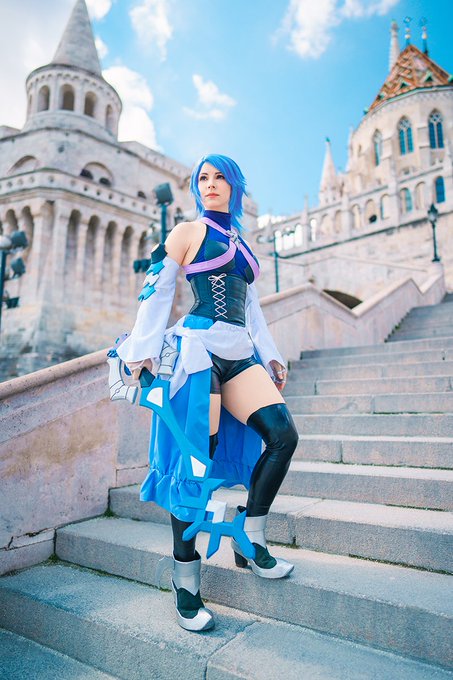 Did any of you play Kingdom Hearts? 😋 First I was refusing to play this franchise, cuz I thought it wont