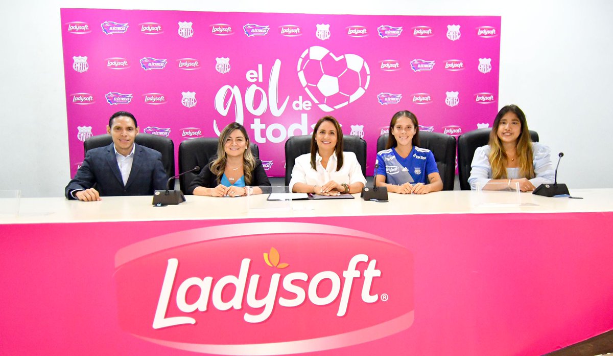 pizarrasportsec's tweet photo. En esta línea, #Ladysoft
realizará varias actividades con el objetivo de maximizar el mensaje y concientizar a la ciudadania sobre la importancia de reconocer el valor y la aportación de cada
mujer en éste y todos los ámbitos donde se desarrollan. https://t.co/hwmrykjp2V