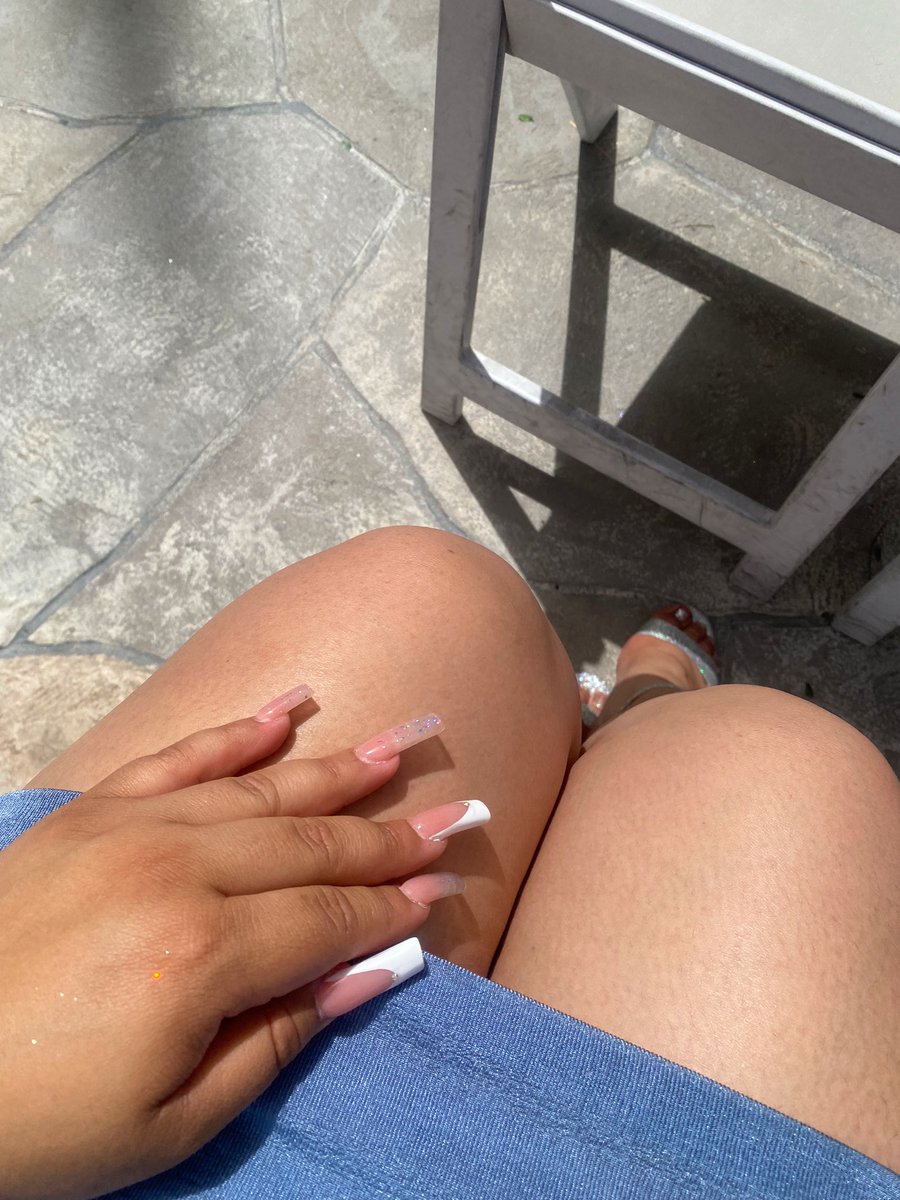 elthhie_g's tweet photo. Fine ass bitch tingz . I’m in a whole new era of myself. #summatimefine #lovingme https://t.co/gWYZQTz6wr