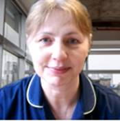 Today's #meettheteam member is Susie who works across both hospital sites supporting studies in #CriticalCare #Respiratory #Renal &amp; #cholesterol . Susie loves the varied role and the great  team she works with! #bepartofresearch <a href="/sathNHS/">SaTH</a> @CRN_WMid
