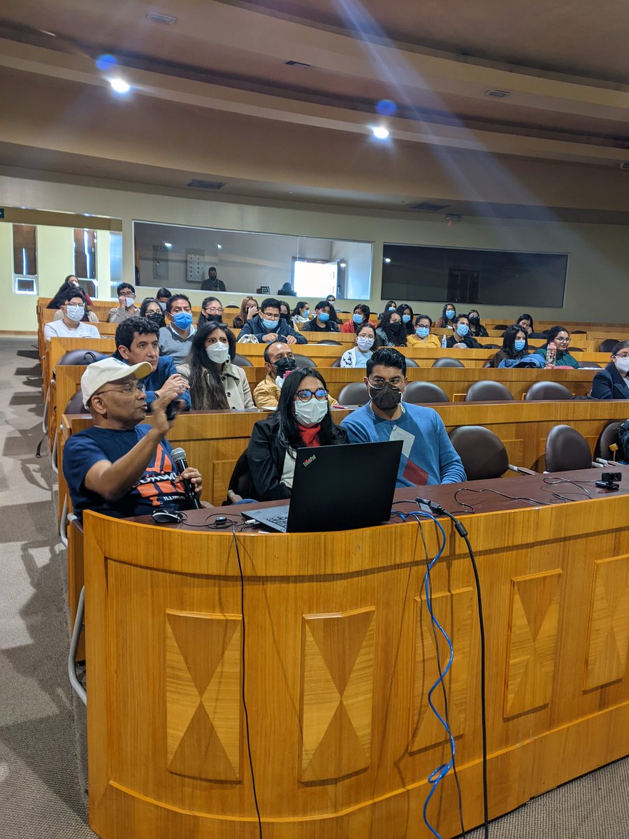 CarolinaGuevar9's tweet image. Great to have Prof. Anil Bera in the Escuela Politécnica Nacional in the Course of Spatial Econometrics organized by the Department of Quantitative Economics and the Student Association of Economics #epn #anilbera #spatialeconometrics #dec