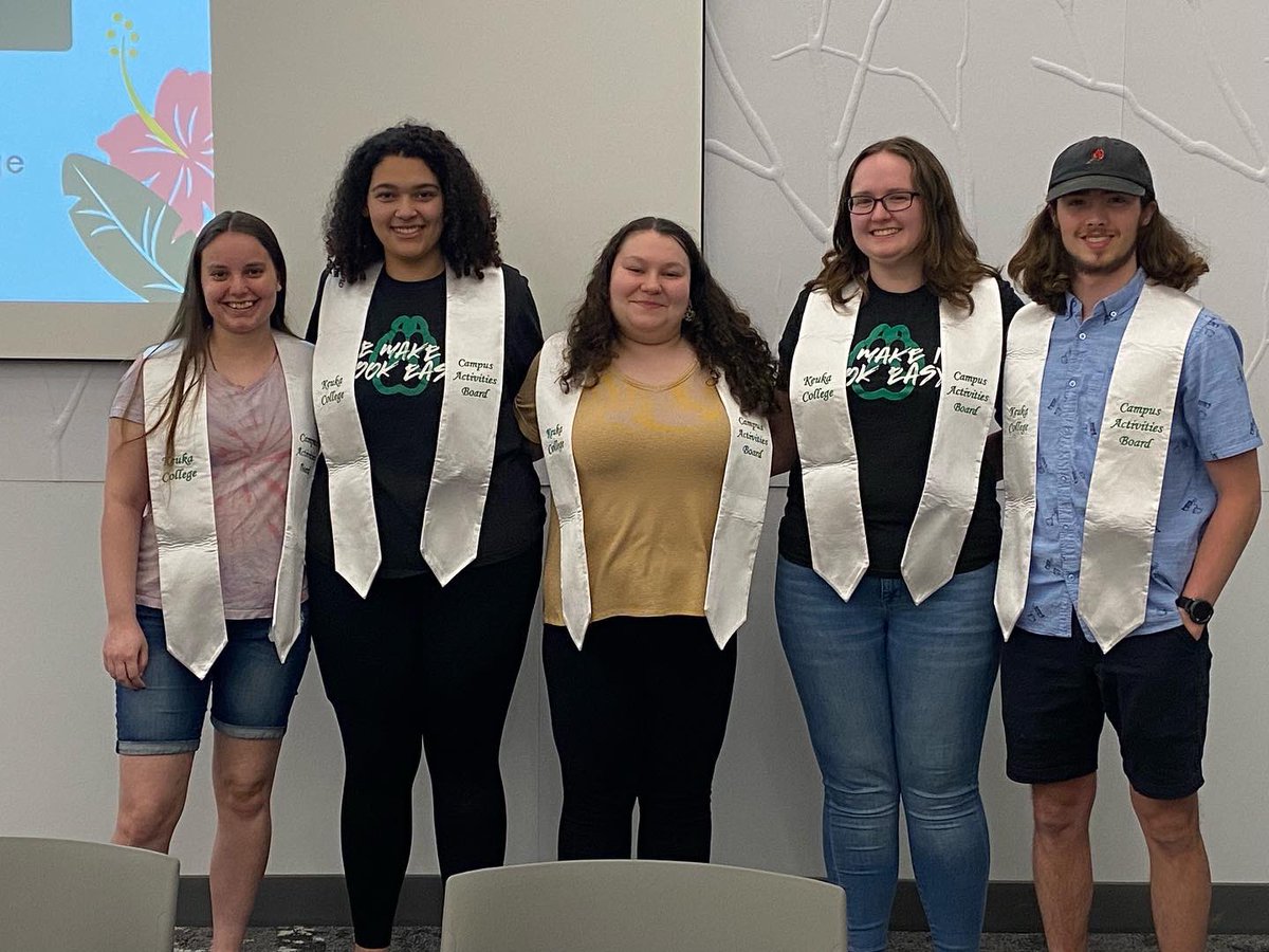 KeukaCAB's tweet photo. Thank you to everyone who came to our CAB Party last night 🥳 While we had lots of fun, we had to say goodbye to our senior CAB E-Board and general members 😢 We wish you all the best of luck after graduation 😊

#keukacab #keukacollege #studentlife #lifeatkc #seniors #graduation https://t.co/aLl12r5SaL