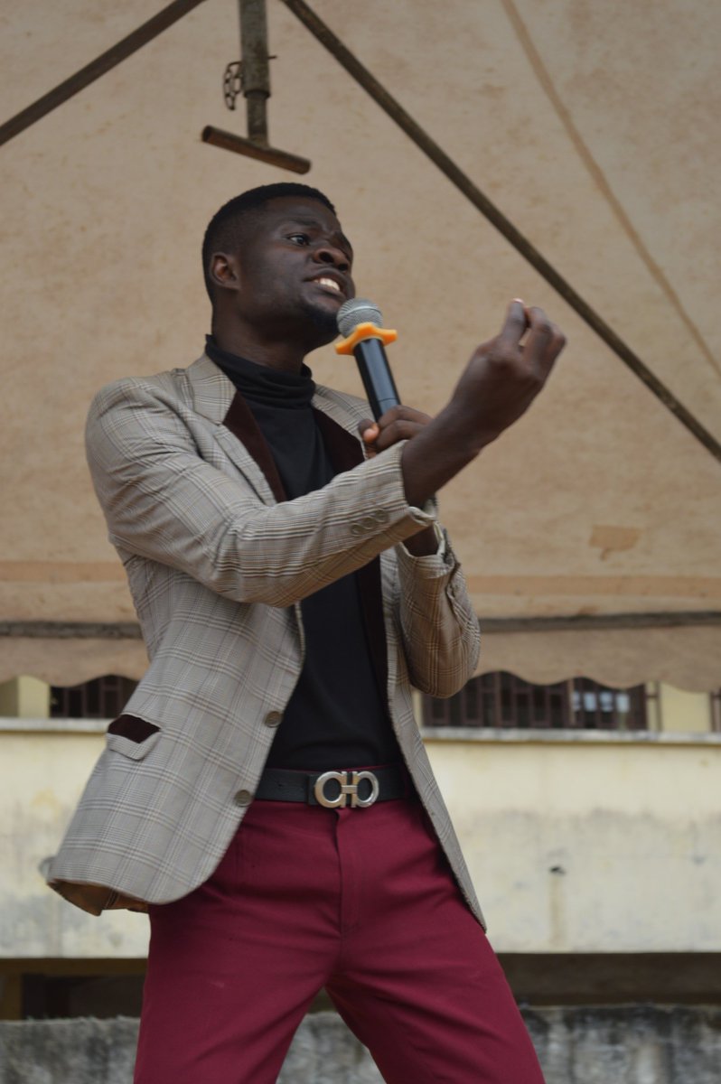PaeEssamba's tweet photo. De la danse sportive à la foire exposition en passant par la conférence, les ateliers et une animation culturelle haut de gamme, le #PAEESSAMBA a conquis le cœur de plus d’un. La 4ème édition s’annonce encore plus innovante et porteuse de solutions pour la #jeunesse camerounaise https://t.co/LaSHChPoqJ
