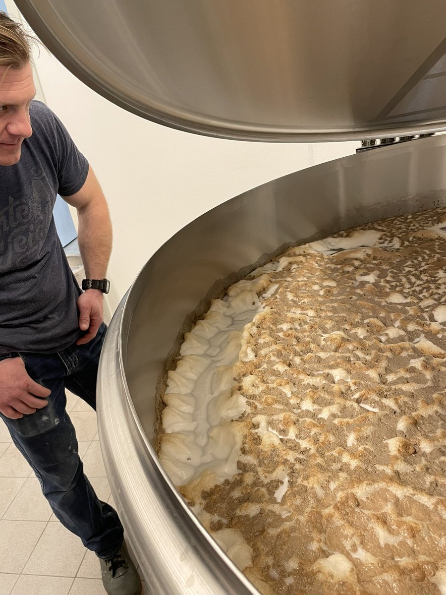 MattWestfall12's tweet photo. Josh checking out the progress of our first open top fermented lager.
#CtLager #krausen #opentop https://t.co/WlFF05AyWc