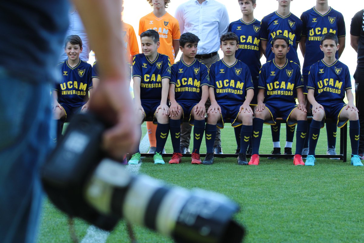 UCAMMurciaCF's tweet photo. 📸 Día de sesión para la #CanteraUCAM https://t.co/BCEutURszh