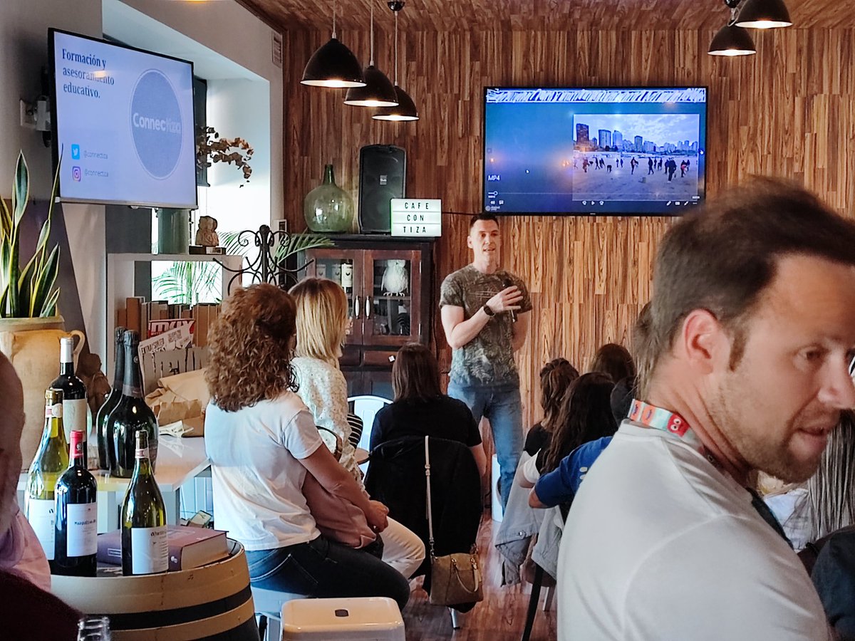 ¡Empezamos!

<a href="/AdalSempereEF/">Adal Sempere ⭐</a> nos habla sobre Plogging👌

#yotomocafécontiza