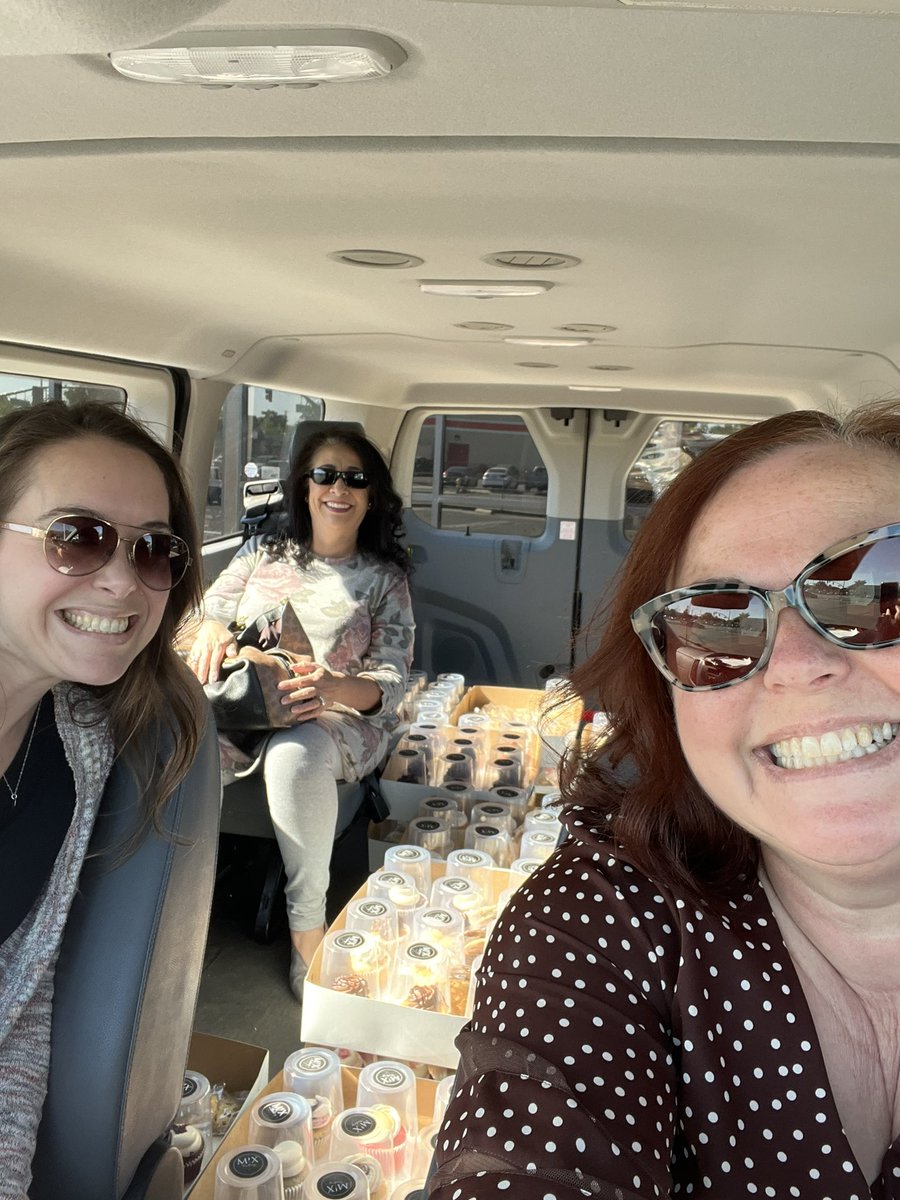 Mandy Ballenger tweet media