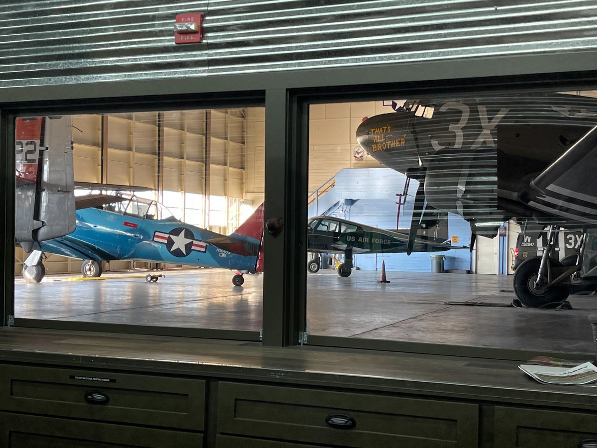 CAF1957's tweet photo. Don't you wish you could have this #WorkviewWednesday from your office? ๐
๐ธ John Cyrier https://t.co/WVnMKtrC73