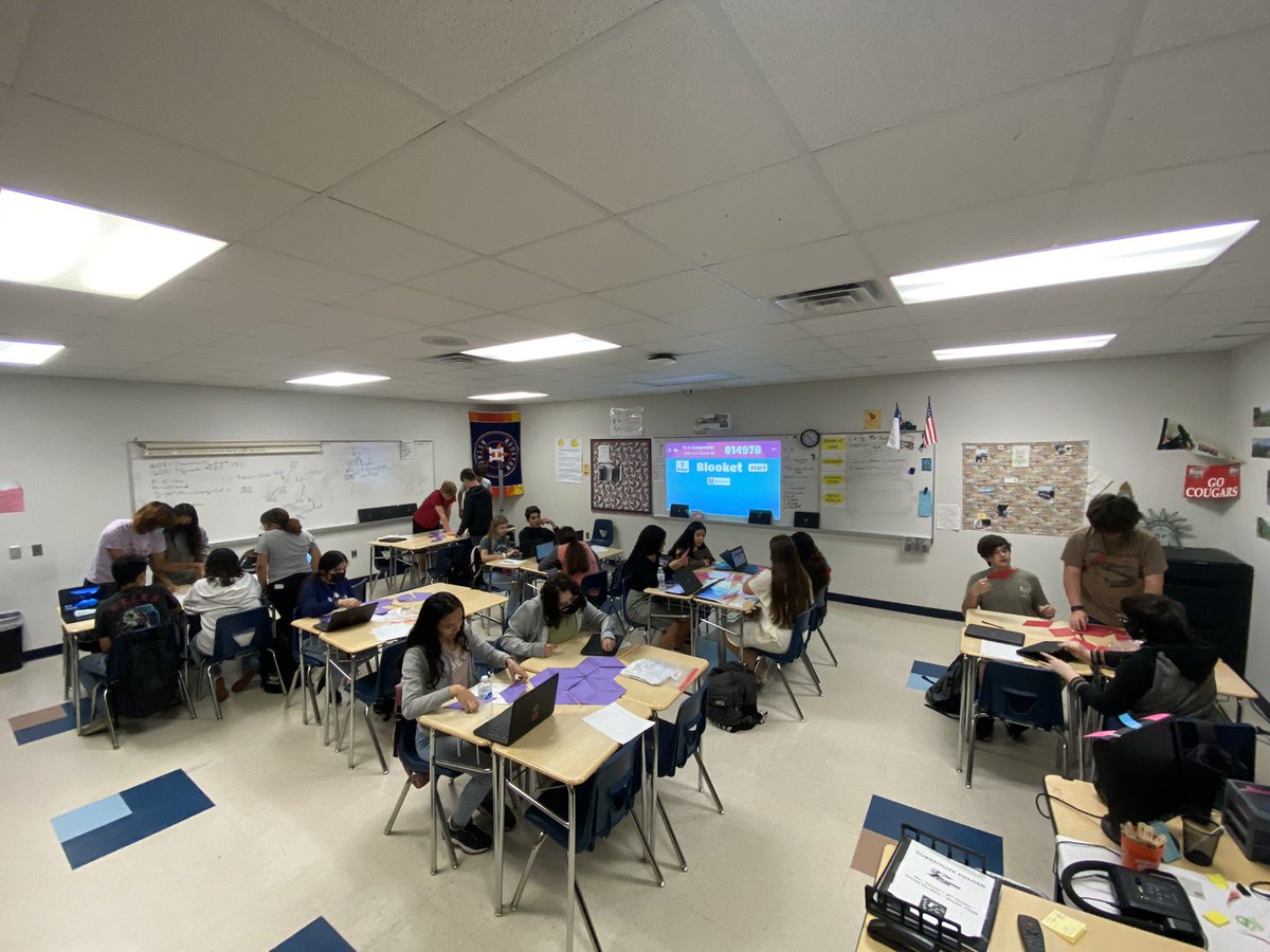 taylorscience1's tweet photo. Making a last little push doing content diamond puzzles. @AlvinISD @FairviewJH pretty fun watching them get excited about learning. #STAAR2022 https://t.co/gwTD0AjS3y