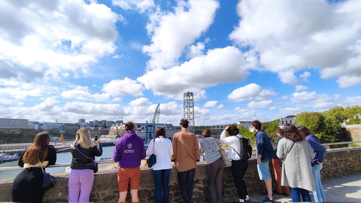 Remi_AFNEUS's tweet photo. #Réseau | L’@AFNEUS prend part au tour de réseau lancé par @La_FAGE 

Première destination : la #Bretagne, aux côtés de la @fedebzh et son réseau

📍Visite des différents #campus de #Brest, #SaintBrieuc et #Quimper
✋Activités manuelles
📣Temps d’échanges et de cohésion 

#bzh https://t.co/DJVhBtnRpH