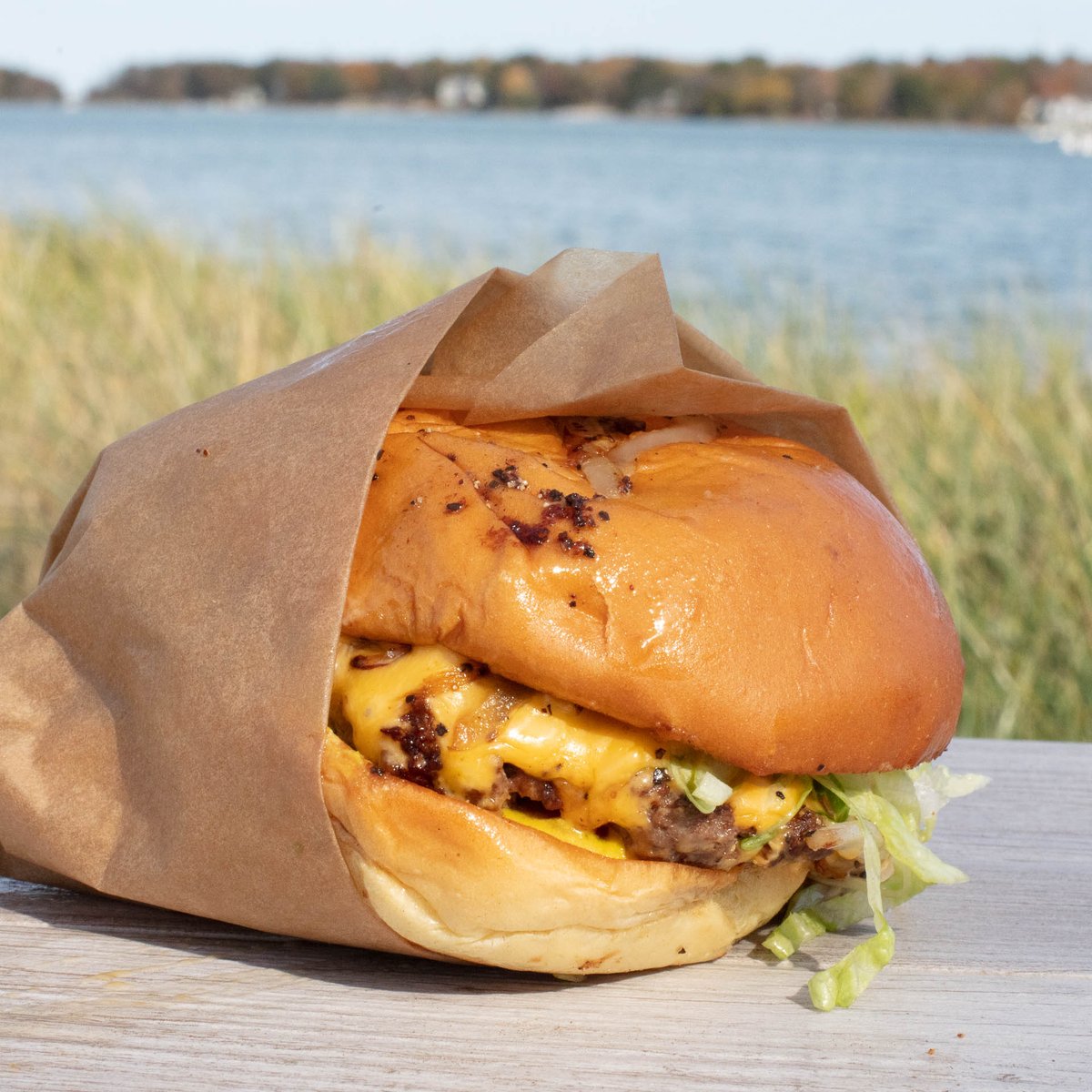 BeachHouse02043's tweet photo. Getting ready for Opening Day 05/13/22. Cant wait. Smash Burgers at the Beach #hingham https://t.co/kp6O4P7dF4
