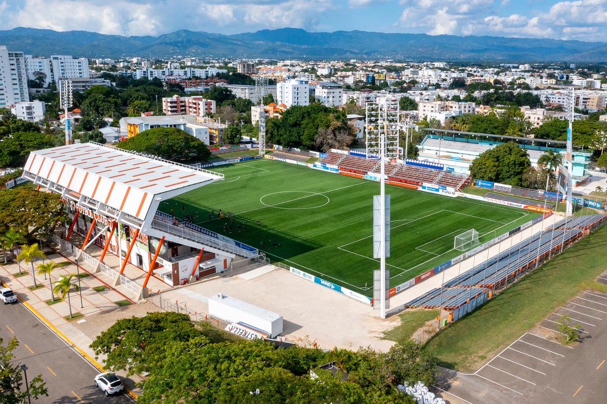 CibaoFC's tweet photo. 🏟Nuestra casa está lista y certificada por #FIFA para jugar el Flow @Concacaf Caribbean Club Championship 🙌🏻🔥 https://t.co/jh04VtTieJ