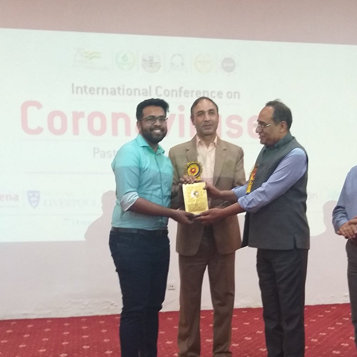 Emerging Viral Pathogens Lab, CIDR, IISc tweet media