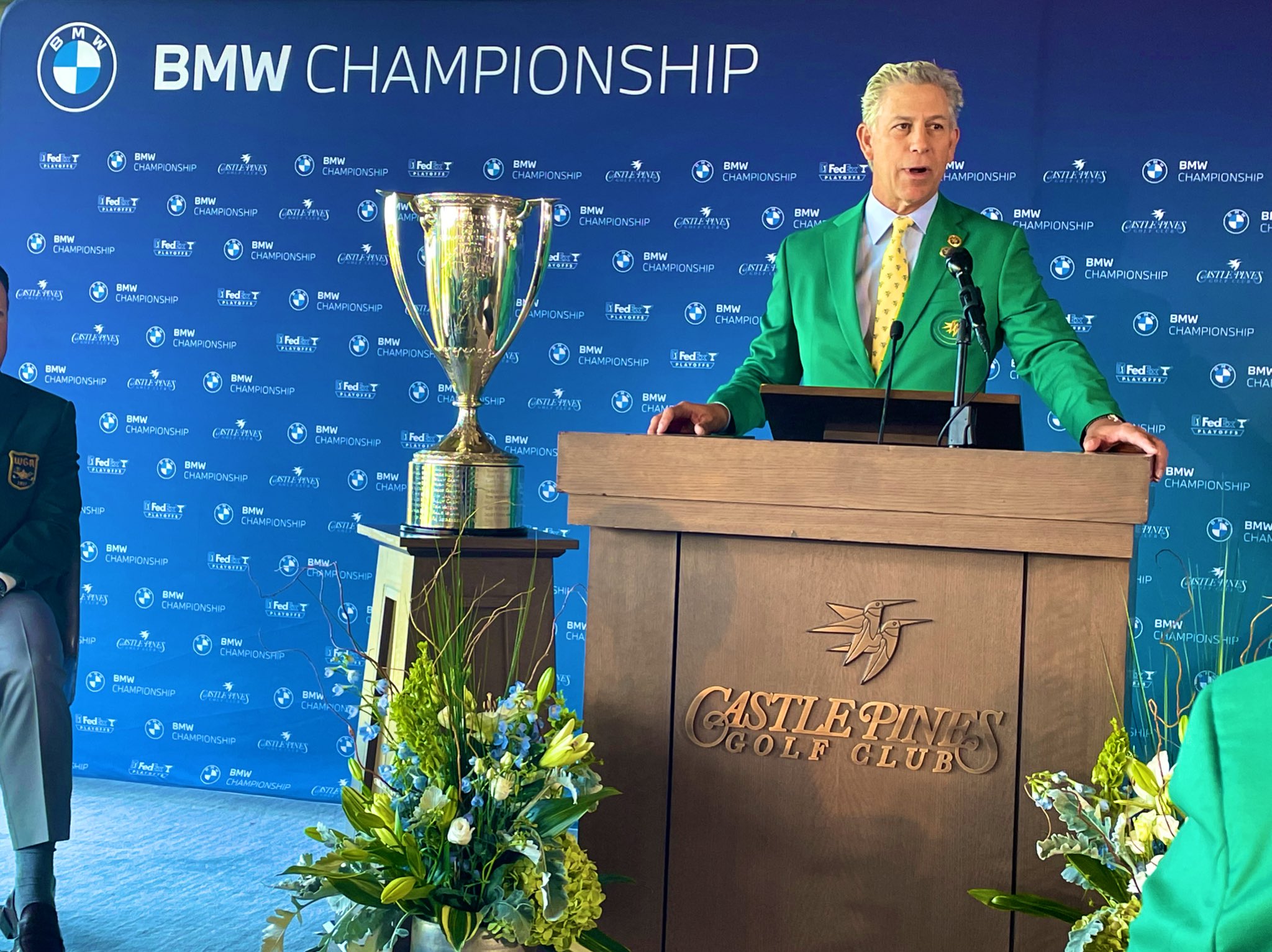 Romi Bean on Twitter "The PGA Tour returns to Castle Pines!! The club