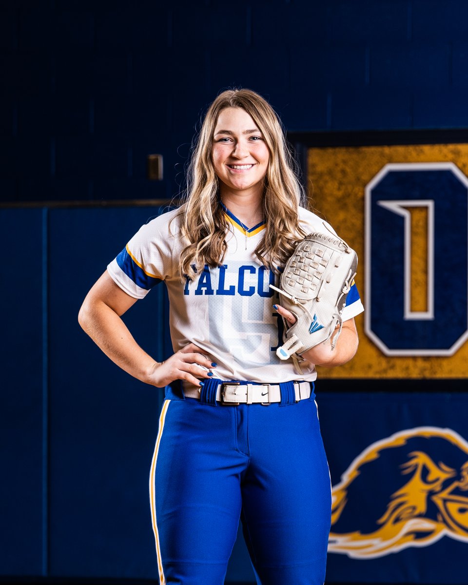 CONGRATS to OS's ASHLEE JACKMAN who went 4 for 7 with 3 RBI's and 3 runs scored in her double hitter last night.🥎☺️