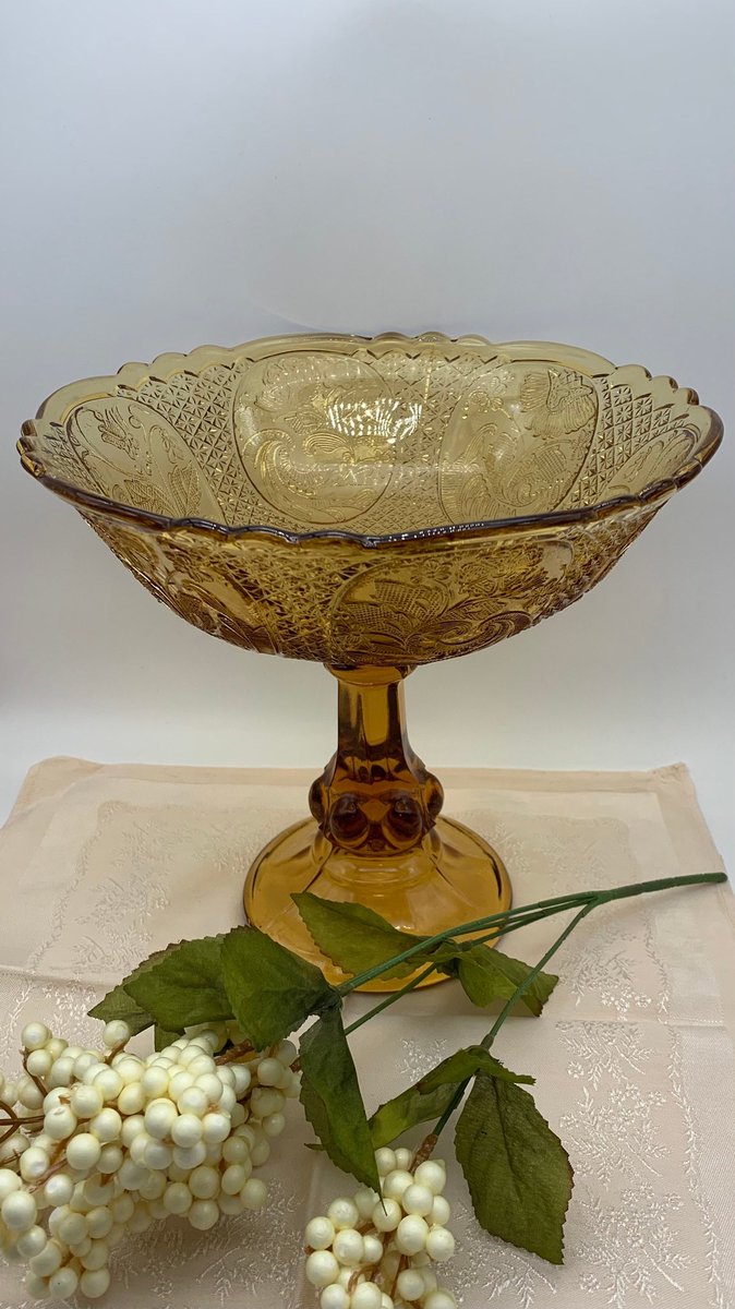 LilyDogAntiques's tweet photo. Excited to share this item from my #etsy shop: Beautiful Vintage Amber Cut Glass Compote 1930s- Extra Large, Centerpiece #vintagecompote #glasscompote #amberglasscompote #antiquecompote #oldpedestalcompote #compotecenterpiece #glasscenterpiece https://t.co/pBCqbHM6tL https://t.co/tLEDYVlMKm