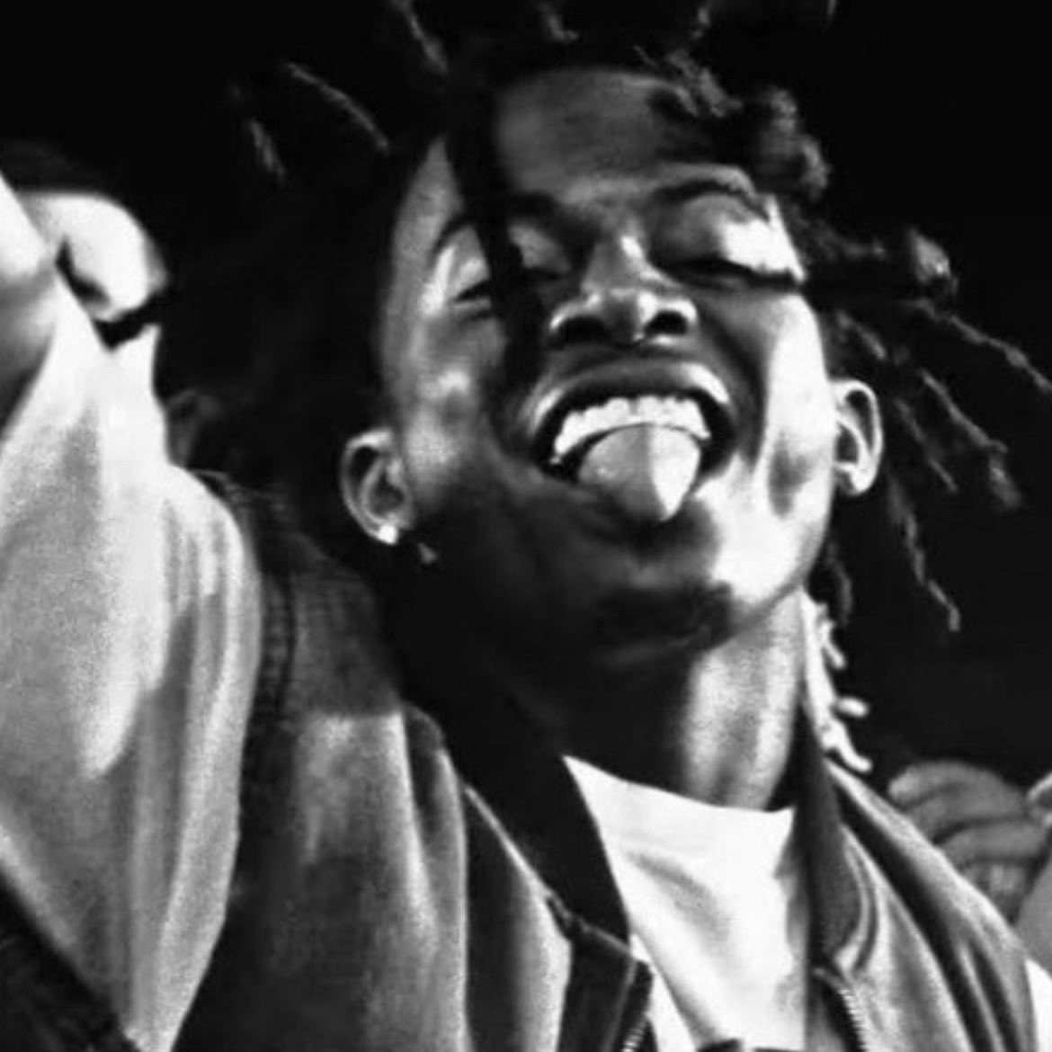 aplasticplant's tweet photo. 4 years ago today playboi carti released his debut studio album “die lit” https://t.co/X0HCNcvTfa