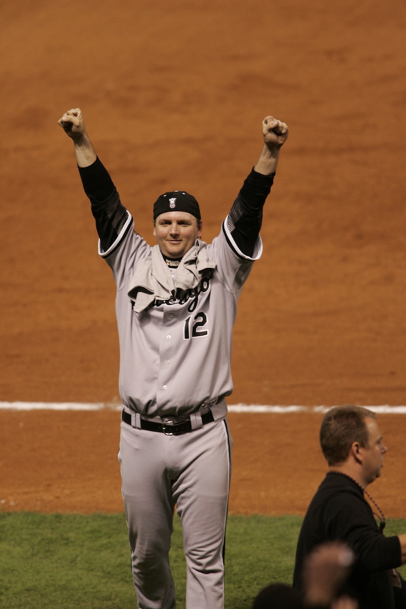 MLBPAA on X: Today's Legends Lounge Podcast guest @whitesox World  Series Champion, A.J. Pierzynski 👊 @ScottBraun and Orestes Destrade sit  down with Pierzynski to discuss his aggressive approach on the game,  wrestling @