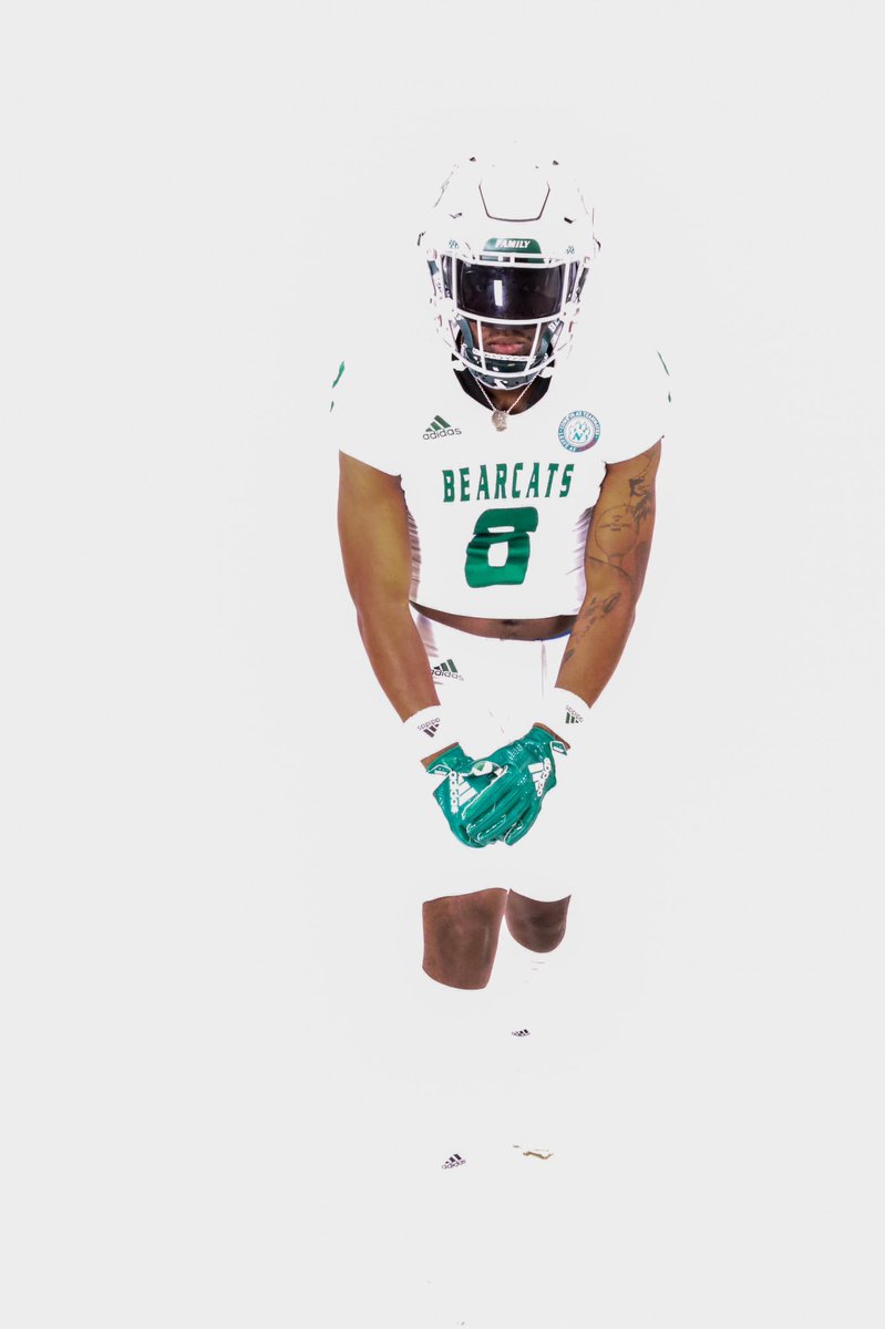 4rashoud's tweet photo. After a great visit I’m super blessed and excited to say I received an offer from @NWBearcat_FB ! @zmart_15 https://t.co/DHrSQMqoHx