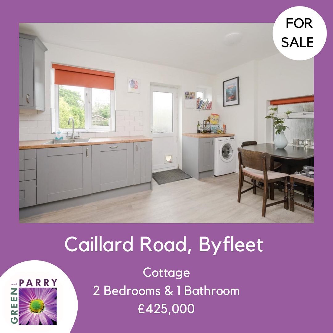 greenandparry's tweet photo. Green and Parry are presenting to the market this two large double bedroom, Mid terrace house with off street parking and good size private garden. Positioned in a good road in the heart of Byfleet Village close to local Village shops and amenities. https://t.co/FRga4laOf3