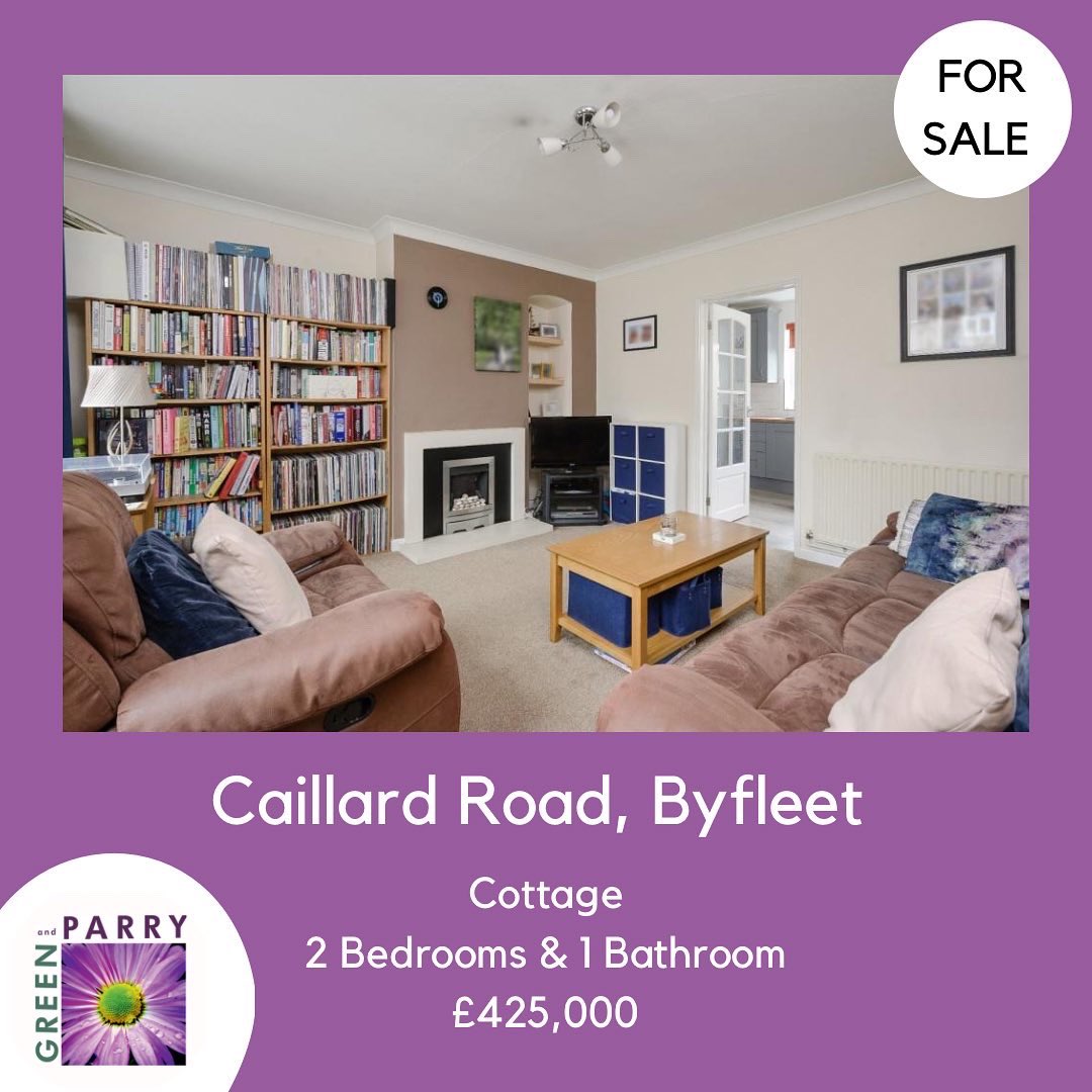 greenandparry's tweet photo. Green and Parry are presenting to the market this two large double bedroom, Mid terrace house with off street parking and good size private garden. Positioned in a good road in the heart of Byfleet Village close to local Village shops and amenities. https://t.co/FRga4laOf3