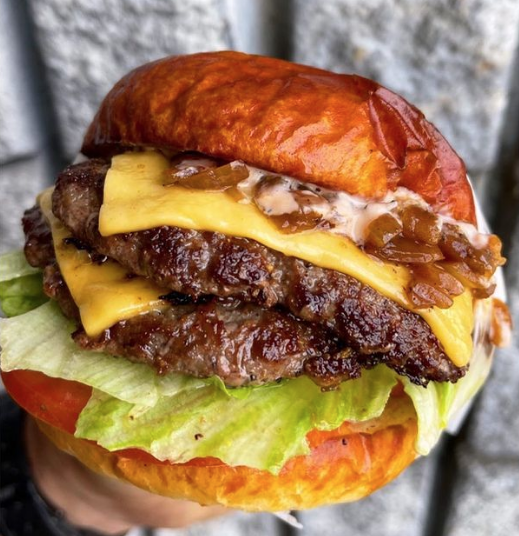 Nashville <a href="/Star_Chefs/">StarChefs</a> Restaurant Week has begun! 

Grab a double double- FatBelly style: Lone Mountain Beef, American cheese, grilled onions, FB sauce on a <a href="/FatBellyPretzel/">FATBELLY PRETZEL</a> potato bun!

<a href="/ChopperTiki/">C H O P P E R</a> @maiz_dlv