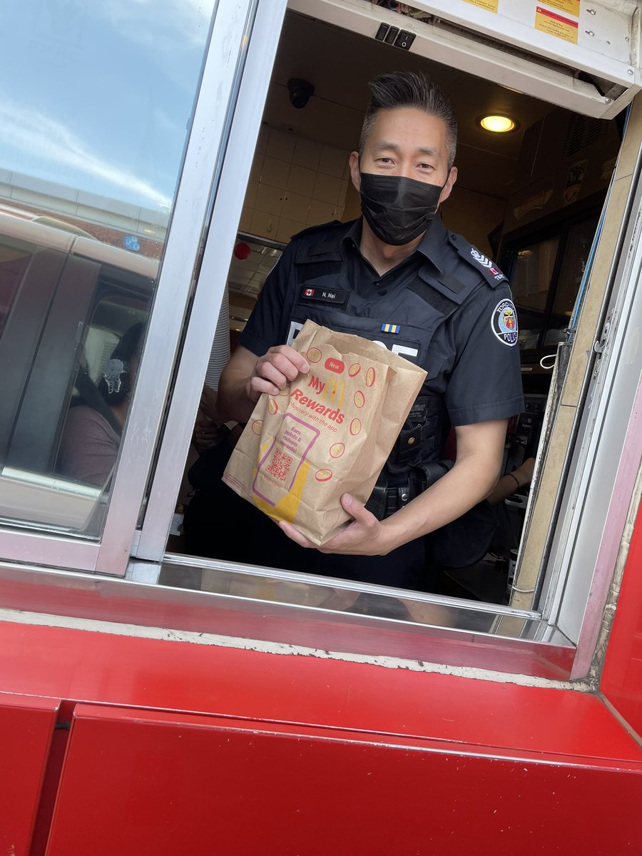 HopeStone tweet media