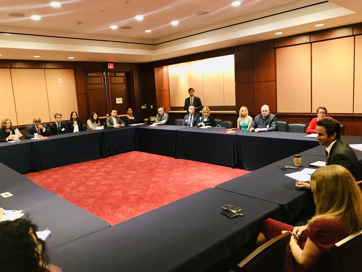 mayorsandceos's tweet photo. .@SenBrianSchatz engages on #FY23 #Approps #Reconciliation #Housing supply #HomelessServices #HousingEquity @MayorGiles @LibbySchaaf @PhillyMayor @MayorCassie @MayorGallego @AboutKP @FHLBankSF https://t.co/qUWoPGJM7x