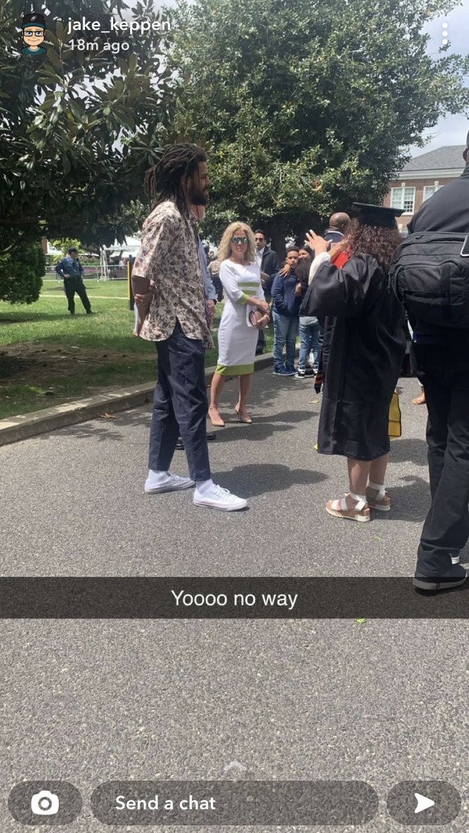 jcole was at my graduation today😭
