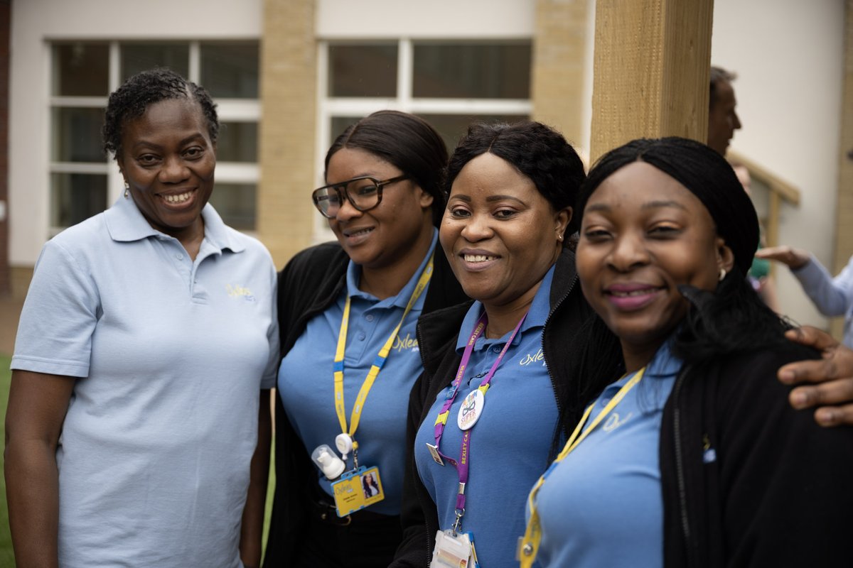 LisaComms's tweet photo. Just had to share this picture ahead of #IND2022. You have to love our @OxleasNHS nurses😊#BestOfNursing #OxNurses #HereForLife @janewells99 @RiverssimpsonK @JaniceAlgar @LisaLouRMN @JescaGudza @SandieHungwe. Let's celebrate 🎉🎉 https://t.co/E1sHOA7xw2