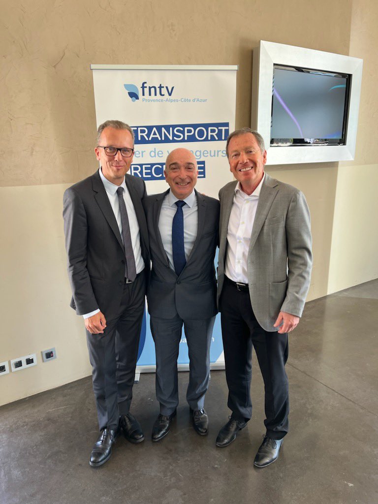 .<a href="/Yvon_Grosso/">Yvon Grosso</a>, pdt du <a href="/MEDEF_Sud/">Mouvement des Entreprises de France Sud</a>, est intervenu ce matin à l’Assemblée générale de la @FntvPacaCorse en présence de <a href="/jsbarrault/">Barrault J-Sébastien</a>, pdt de la <a href="/FNTVFrance/">FNTV France</a> et Jean-Paul #Lieutaud, pdt de la @FntvPacaCorse.
👉 En cette période difficile, le <a href="/MEDEF_Sud/">Mouvement des Entreprises de France Sud</a> reste aux cotés de ses adhérents !