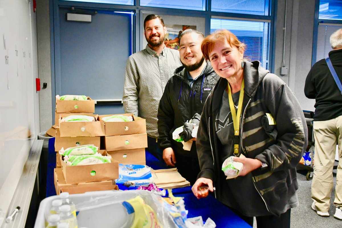 WVUSD_Tweet's tweet image. Go Mustangs! Superintendent Taylor’s team rings in Staff Appreciation Week at @Walnut_Mustangs today. Thank you for being &quot;All In&quot; for our kids! #WVUSD52 #ReconnectRestoreReimagine #BreakfastAndTShirts