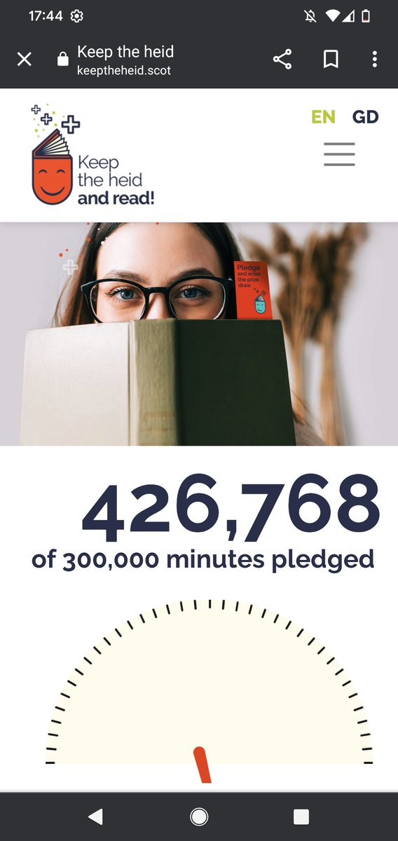 SLICLindsey's tweet photo. Must apologise to team @SLIC1991 for being mostly distracted today obsessively refreshing my feed to see all the #KeepTheHeid and read pictures! What a day! Let's smash our target by a whopping 50% and get to 450,000 by midnight. https://t.co/9vJ7ibTyur is where you need to be! https://t.co/4OesqgpFIP