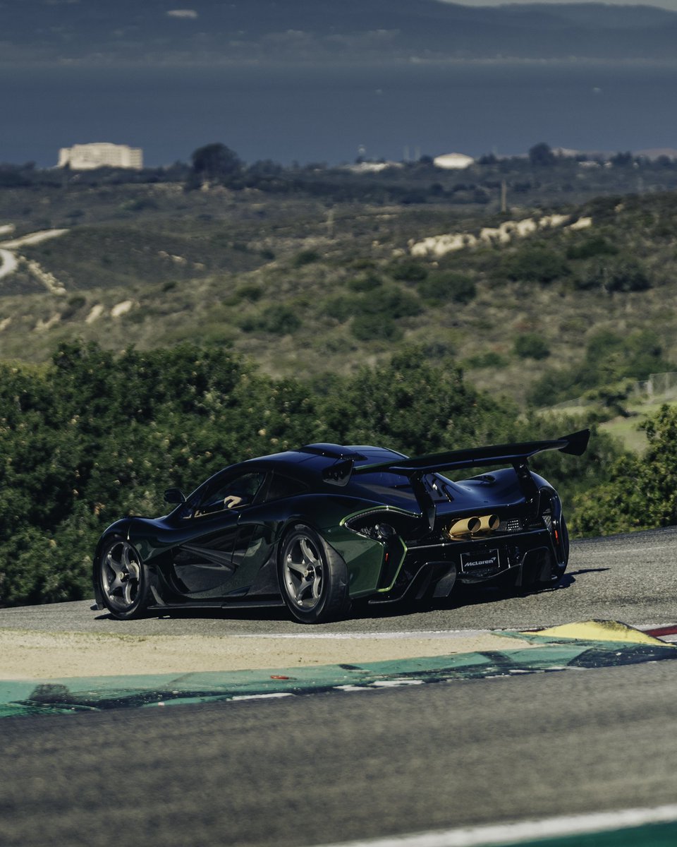 popzzicles's tweet photo. Track days 😍 https://t.co/47WecFfxnm