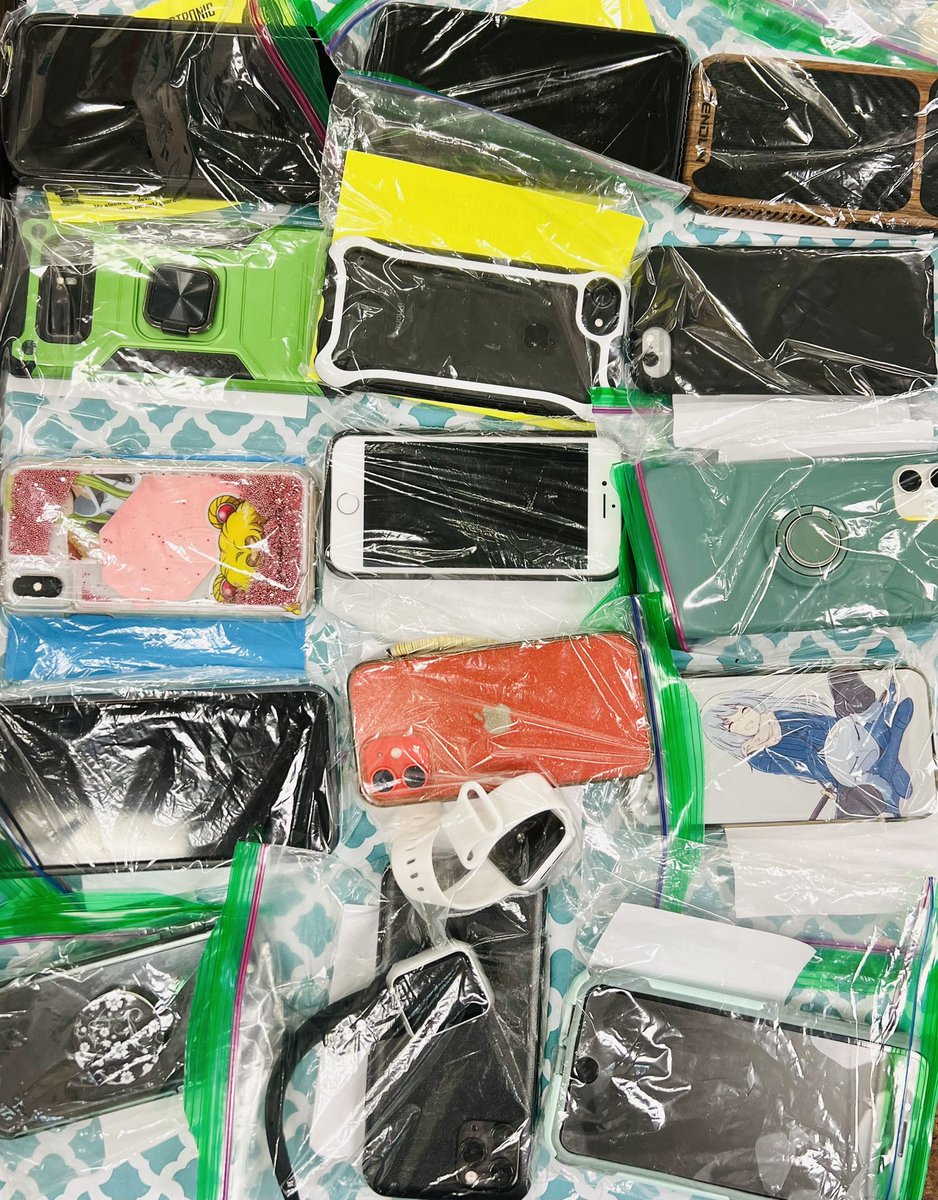 #staarreading #missionaccomplished2022 #nodevicesallowed #imsogladwehadthistimetogether #teachyourheartout