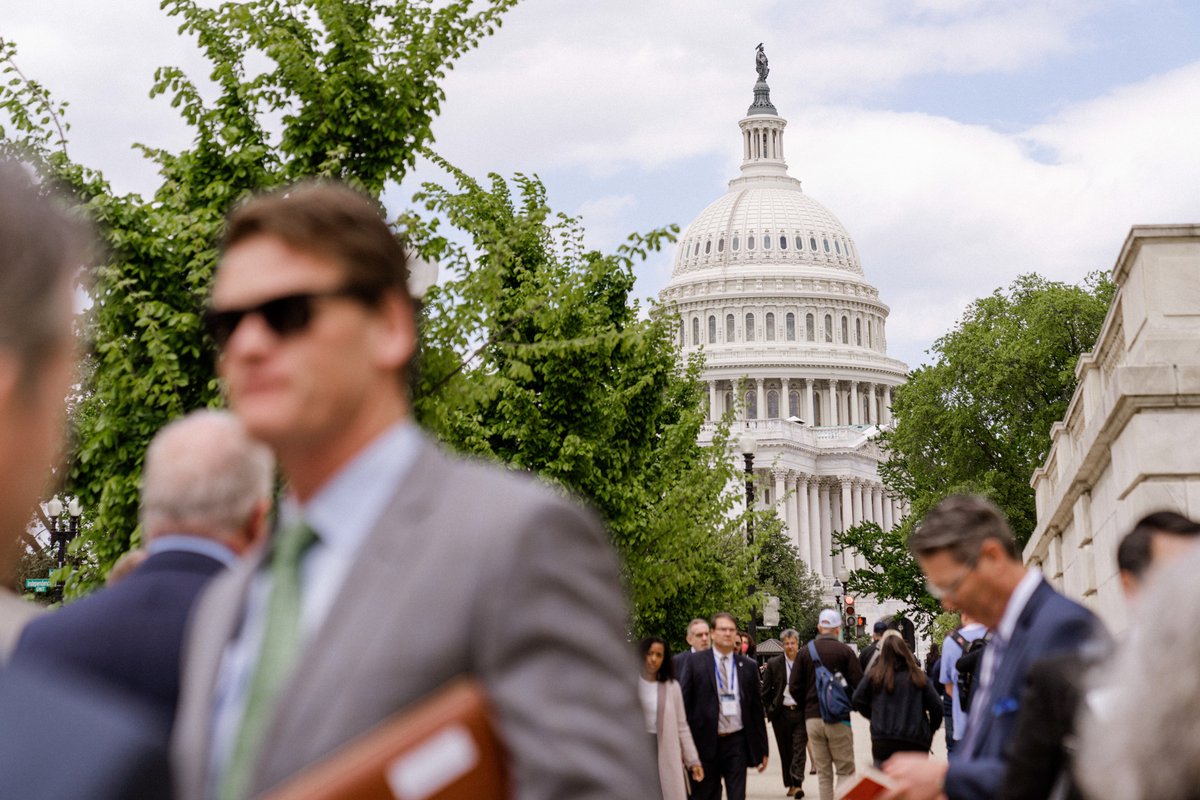 FTWChamber's tweet photo. FWC & @DRC were in D.C. last week!
Business leaders met with the legislators to discuss regional priorities and hear from the experts on issues that are impacting the #NorthTexas business community.
#EcoDevWeek #EconDevWeek https://t.co/7kSmEIwY8K