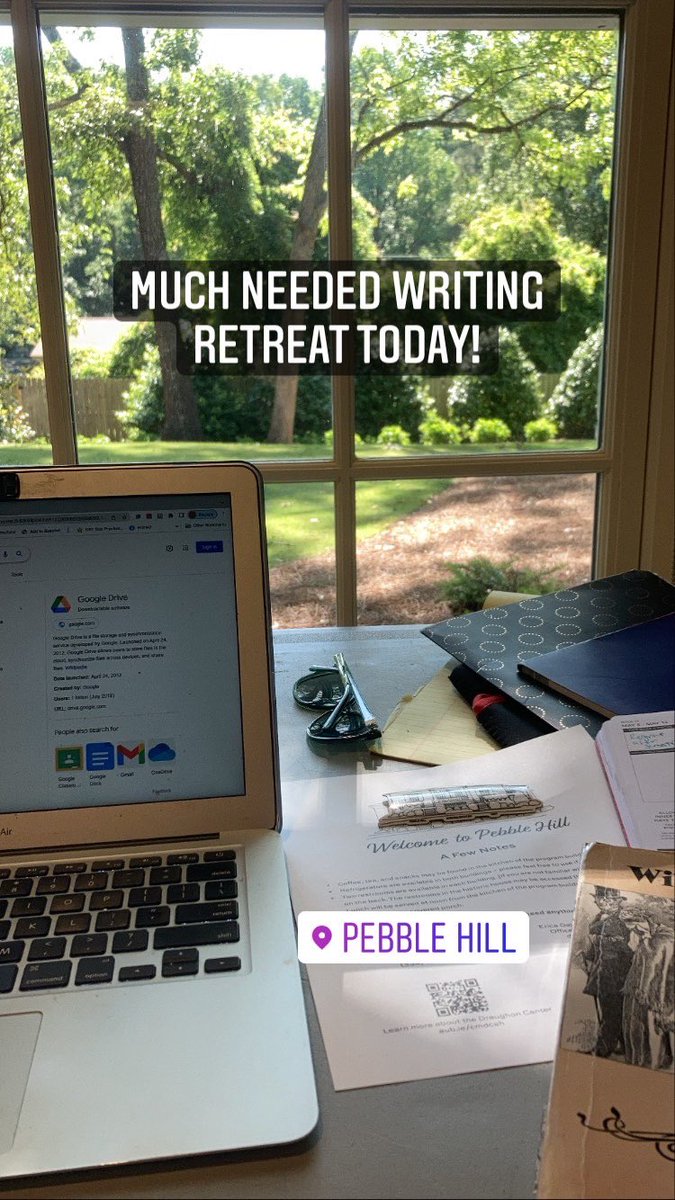 EllenCampbell's tweet photo. Very glad to have this lovely space for a day of focused writing! #writingretreat #WritingCommunity #amwriting #revisingishard #pebblehill https://t.co/ku2iKe6weI