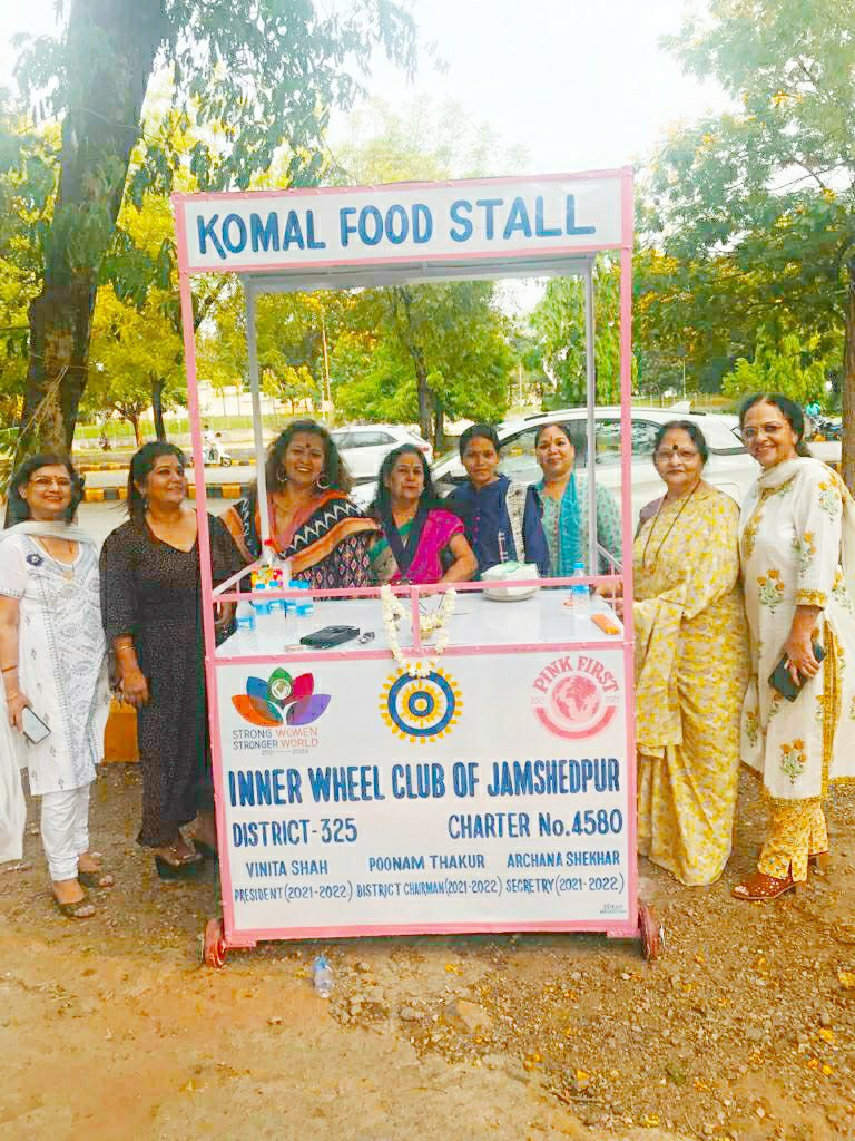 InnerwheelI's tweet photo. *INNER WHEEL CLUB OF JAMSHEDPUR*
*District :- 325*
District Chairman :- Poonam Thakur*
Donated a stall named *"Komal Food Stall* under the goal *Stree Shakti and Women Empowerment* 

*Beneficiary :- 1 family*
*Expenditure :-  19000/*
------------------------------------ https://t.co/OA3VnH6aEL