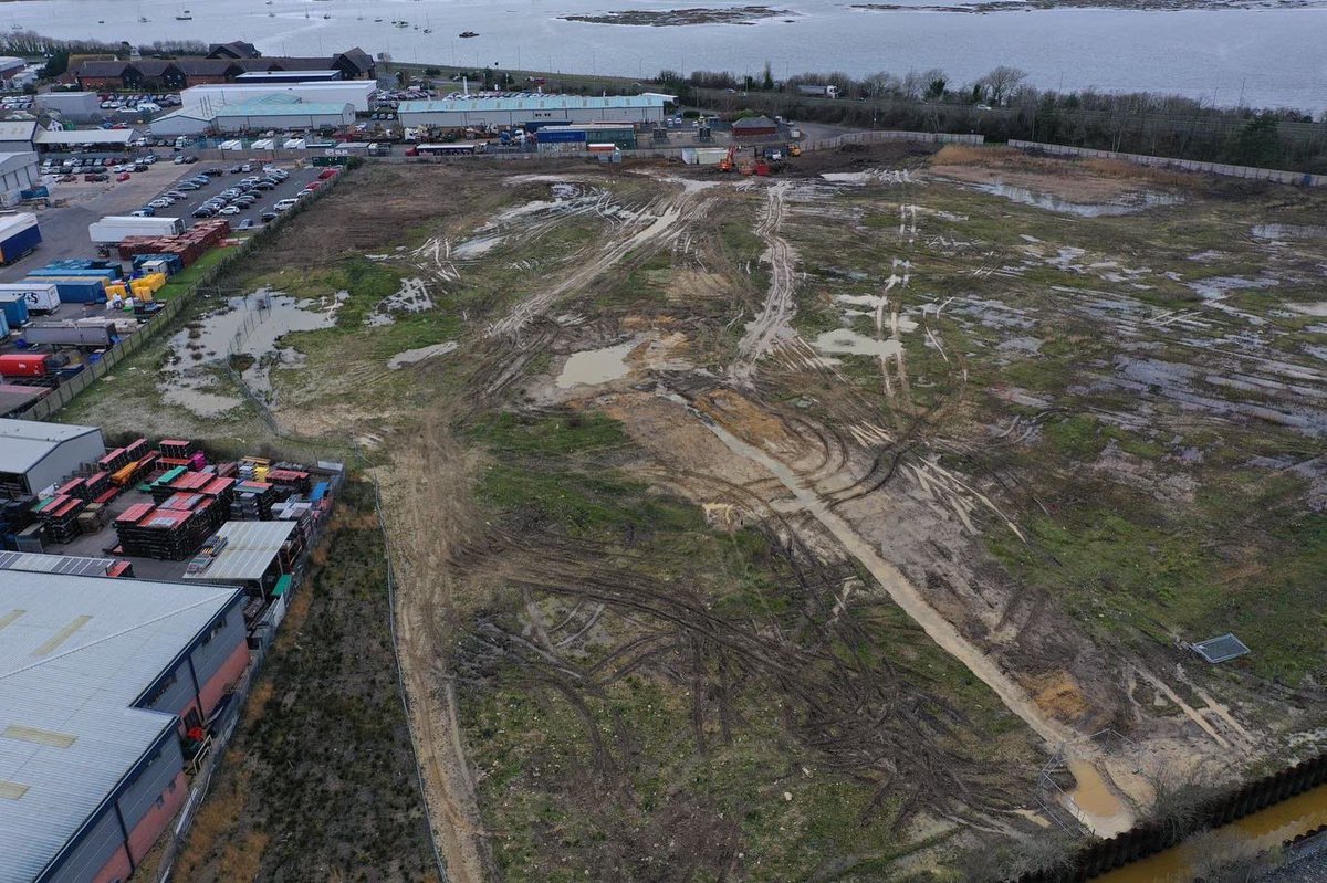 EnviroTrac_'s tweet photo. From start ——> To finish

Another job close to completion for a valued client in Poole. The job proved complicated from the get go due to the water held within the site. 
However, this was no match for our stabilisation team, working harmoniously with @Collins_Earth… (1/2) https://t.co/CopEWoZDLx