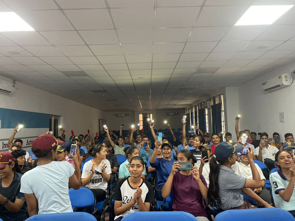 NCCDteRajasthan's tweet photo. Raj youngsters exhibit there talent as they wind up an UNFORGETTABLE IGSSC 2022 camp at Sri Ganganagar TANTIA  UNIVERSITY premises.Raj dte conveys its gratitude to the VC Dr. DM SAXENA. Fond associations ahead @PRODefRjsthn @SpokespersonMoD @HQ_DG_NCC https://t.co/AOvUA1LStS