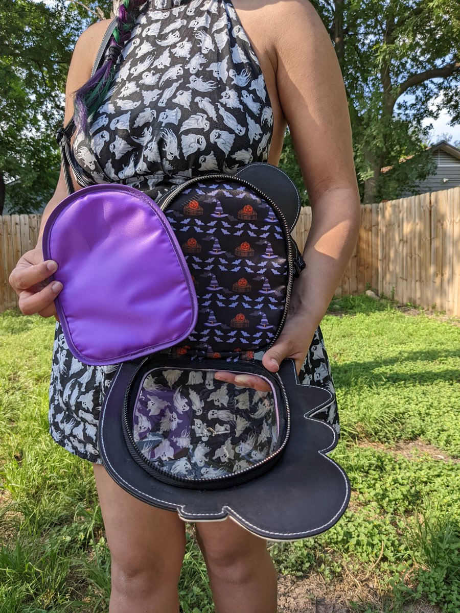Sparkling_Punk's tweet photo. I'm launching a Kickstarter!💜🖤
This Spooky Tombstone Ghost ITA Bag has been in the making for the past 2 years and I am so happy I finally found the perfect manufacturer to make my dreams come true!💜 #Kickstarter #itabag #Halloween #spooky https://t.co/q7euA9lKfe