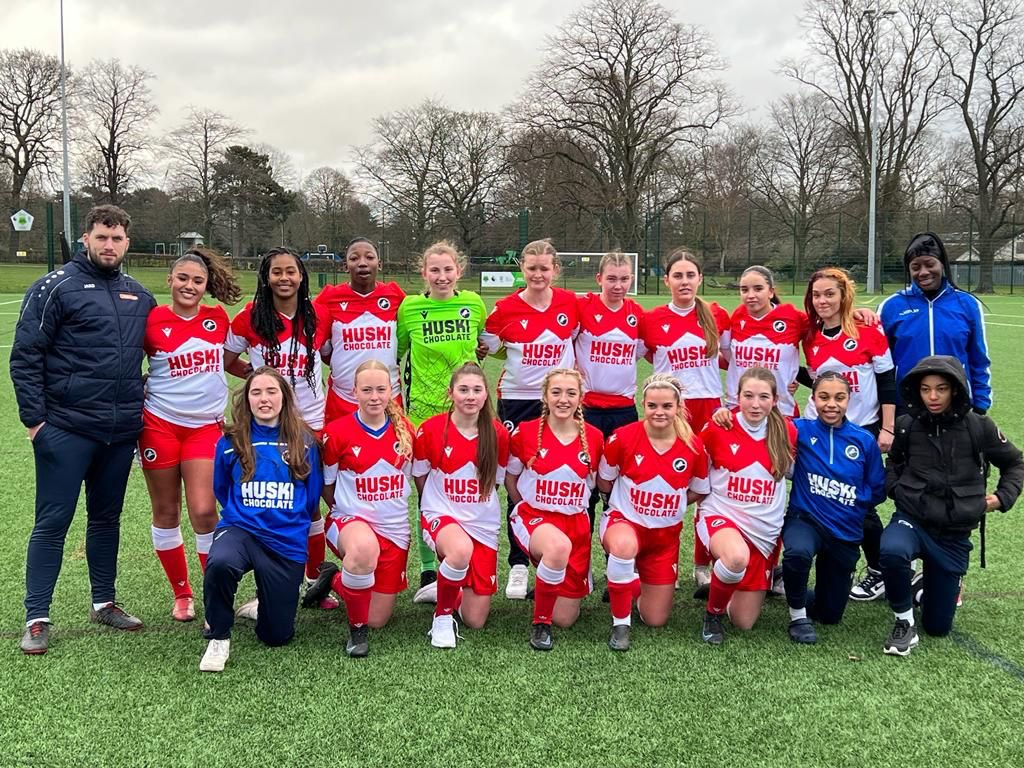 CapitalGirlsLnd's tweet photo. π Millwall Lionesses U18βs have had a fantastic season in their first year as a squad. Theyβre keen to keep learning and finish their season with a trophy!οΏ½οΏ½ #COYLS π¦πβ½οΈ
Learn more:
https://t.co/xyeO4rbpo1
#WeAreCapital #girlsfootball #womensfootball https://t.co/lZkRiW0Y8r